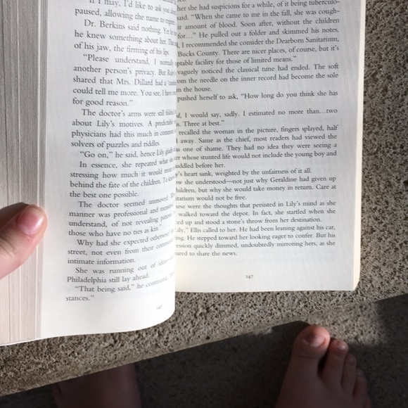 Sold on a monday Kristina McMorris - Picture 3 of 3